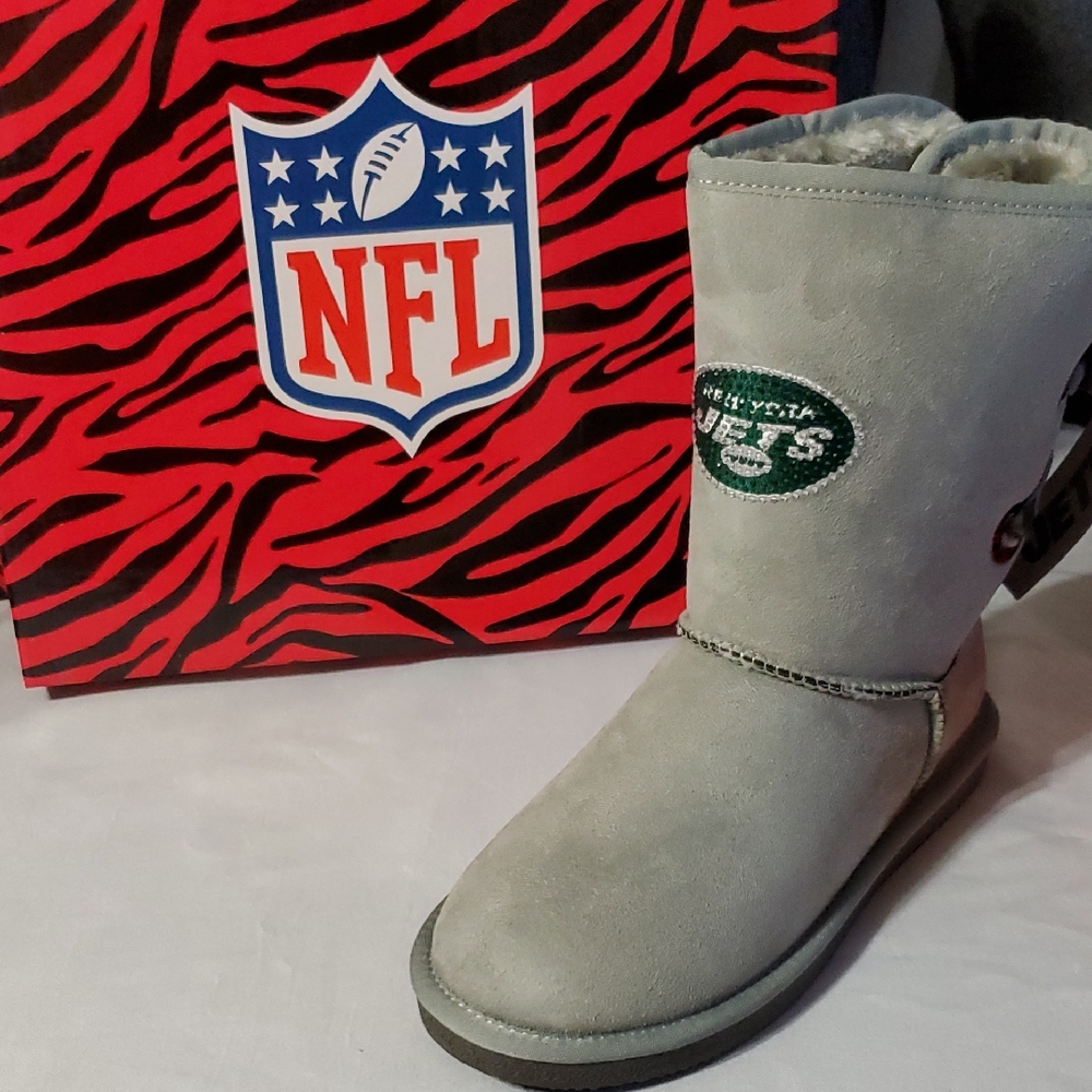 NFL NY Jets NWT Champion Ribbon Rhinestone Soft Grey Faux Suede Fur Boots Size 8